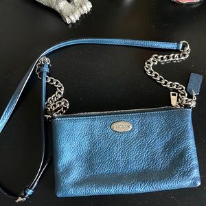 Authentic COACH  Zip top crossbody New with tags